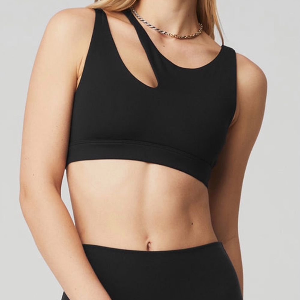 Alo Yoga sports bra
